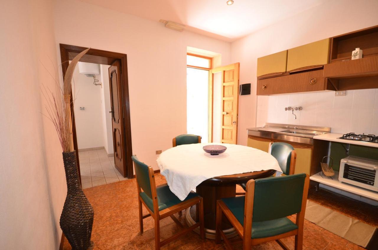 Solemare Accommodation Alghero Ngoại thất bức ảnh